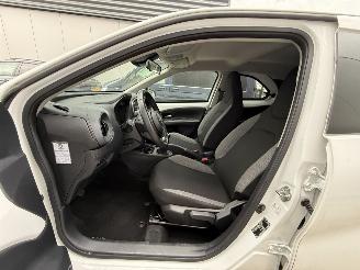Toyota Aygo X 1.0 VVT-i MT FIRST CAMERA-NAVI picture 8