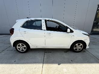 Kia Picanto 1.0 DPI DYNAMIC LINE CRUISE-CAMERA-NAVI picture 7