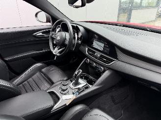 Alfa Romeo Giulia 2.0 T GME AWD VELOCE-PANO-LEDER-NAVI-CAMERA picture 6