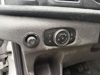 Ford Transit 350 2.0 TDCI L3H2 Trend   -AIRCO 129 PK picture 14
