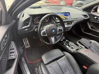 BMW 1-serie 128ti M-PAKKET HIGH EXE 265 PK -PANO-LEDER-CAMERA-NAVI picture 3