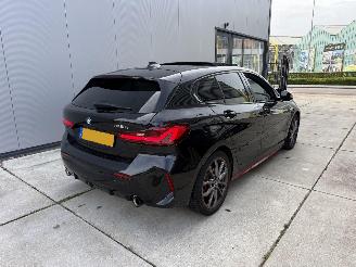BMW 1-serie 128ti M-PAKKET HIGH EXE 265 PK -PANO-LEDER-CAMERA-NAVI picture 5