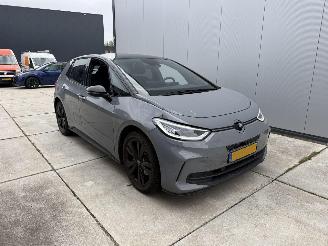 Volkswagen ID.3 Pro Limited Edition 170 KW 231 PK -CAMERA-NAVI-PDC picture 2