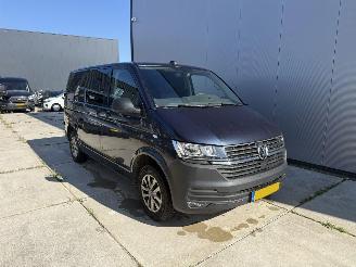 Voiture accidenté Volkswagen Transporter 2.0 TDI DSG7 KOMBI 150 PK 7-PERSOONS-NAVI-CLIMA 2021/9
