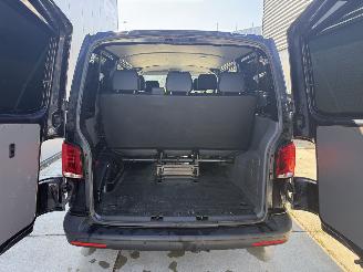 Volkswagen Transporter 2.0 TDI DSG7 KOMBI 150 PK 7-PERSOONS-NAVI-CLIMA picture 12