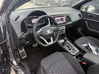 Seat Ateca 1.5 TSI FR Buss Intense AOTOMAAT-PANO-NAVI-CAMERA-PDC picture 3