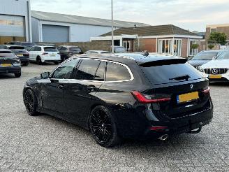 BMW 3-serie 320i High Executive Automaat picture 4
