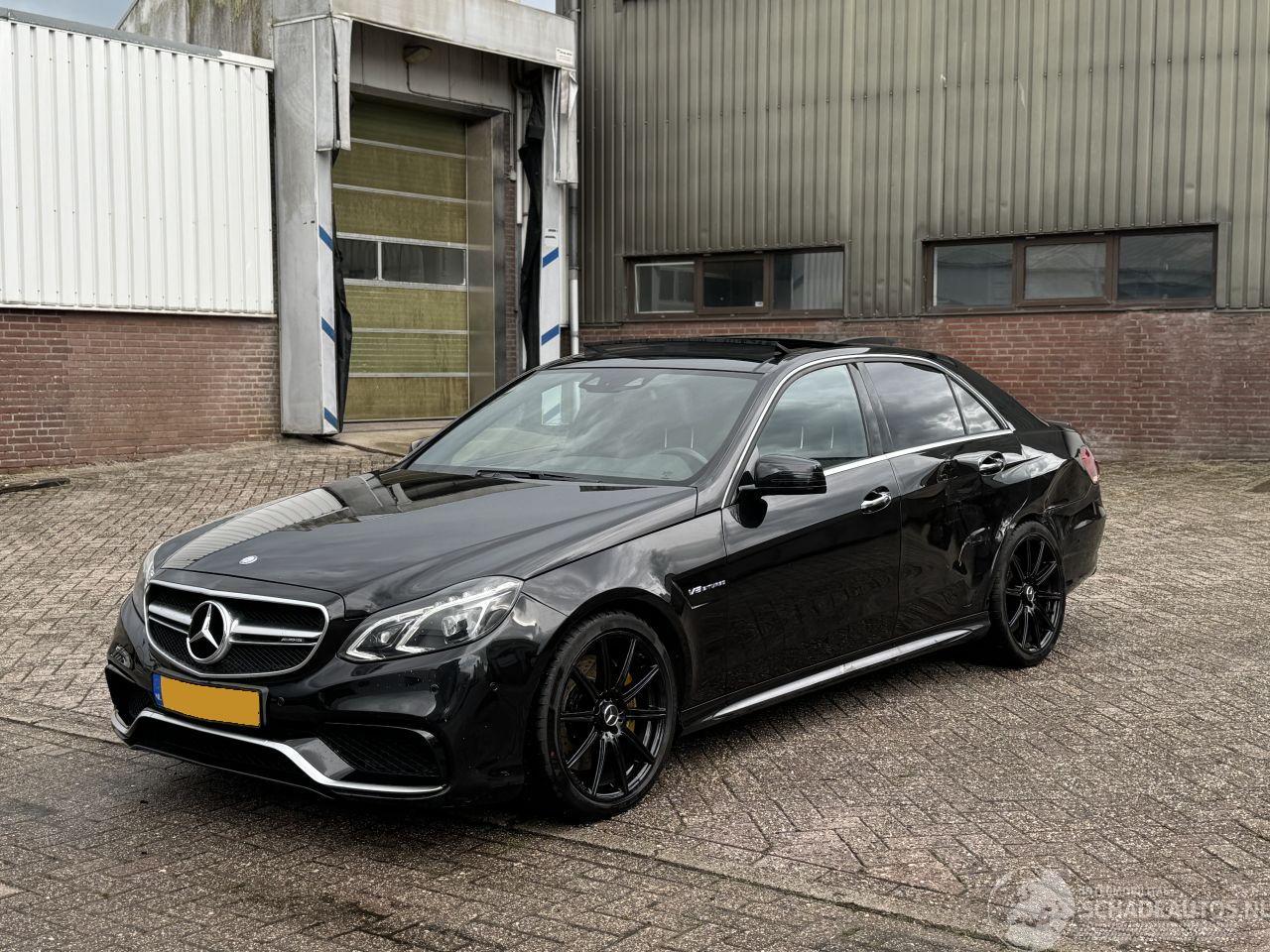 Mercedes E-klasse E63 4Matic 557Pk Keramisch Pano Harman Kardon Memory