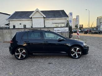 Volkswagen Golf 2.0 TSI GTI Dsg Pano picture 13