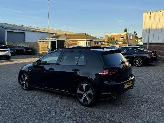 Volkswagen Golf 2.0 TSI GTI Dsg Pano picture 4