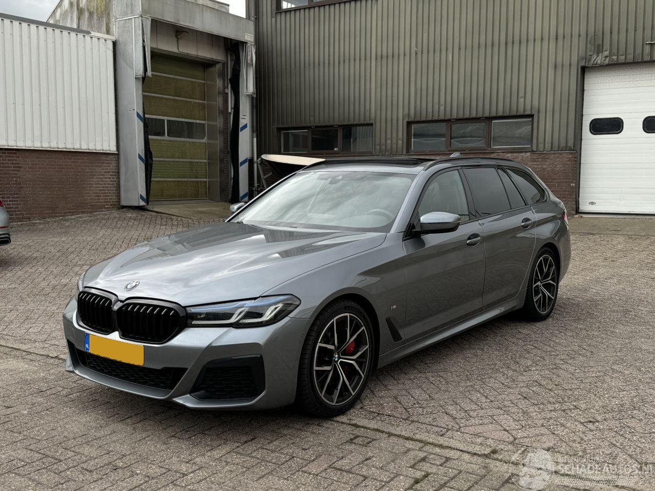 BMW 5-serie 530D 286Pk M-Pakket High Executive Pano