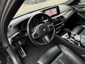 BMW 5-serie 530D 286Pk M-Pakket High Executive Pano picture 6