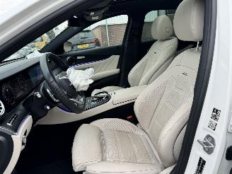 Mercedes E-klasse 43 AMG 4Matic Prestige Plus Pano 360Camera Sfeerverlichting KM Aantoonbaar! picture 9