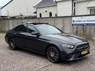Mercedes E-klasse 300e AMG Pakket Pano 360Camera Burnmester Memory Orgineel Nederlands NAP ! picture 2