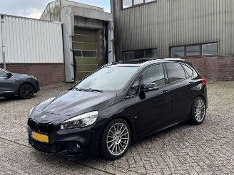 Vaurioauto  passenger cars BMW 2-serie 220D 190Pk Automaat M-Pakket Pano Harman Kardon Head-Up Geen Schade 2014/12