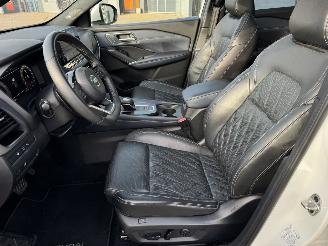 Nissan Qashqai 1.3 MHEV Automaat Xtronic Bussines Executive Bose Glasdak Head-Up 360Camera picture 10