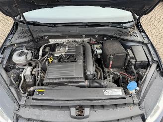 Volkswagen Golf 1.2 TSI R-Line 5Deurs Navi picture 15