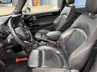 Mini Cooper 1.5 Cooper Chili Automaat Pano Harman Kardon Nap Nederlandse Auto picture 9
