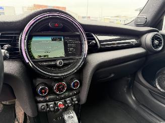 Mini Cooper 1.5 Cooper Chili Automaat Pano Harman Kardon Nap Nederlandse Auto picture 10