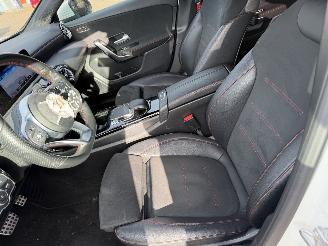 Mercedes A-klasse A200 AMG Pakket NAP Nederlandse Auto Sfeerverlichting picture 8