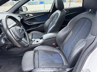 BMW 2-serie M235I XDRIVE 306Pk Pano Head-Up picture 8