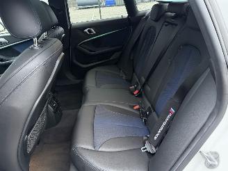 BMW 2-serie M235I XDRIVE 306Pk Pano Head-Up picture 12