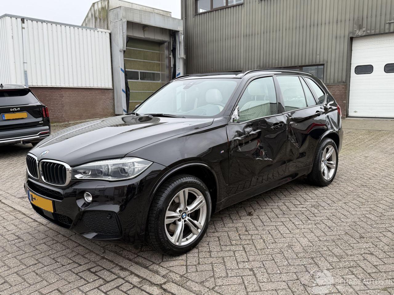 BMW X5 XDRIVE35i M-Pakket High Executive Pano Harman Kardon Head-Up