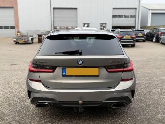 BMW 3-serie M340i Xdrive 374Pk Pano Kuistoelen Harman Kardon Head-Up picture 2