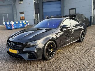 Unfallwagen Mercedes E-klasse E63S 4Matic 612Pk Premium Plus Pano Burnmester 360Camera Head-Up 2017/10