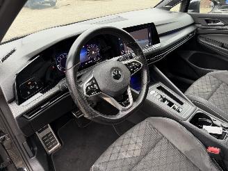 Volkswagen Golf 1.5 eTSI DSG R-Line Pano Harman Kardon picture 6