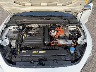 Seat Leon 1.4 TSI E-Hybrid PHEV Fr Bussines Intense picture 15