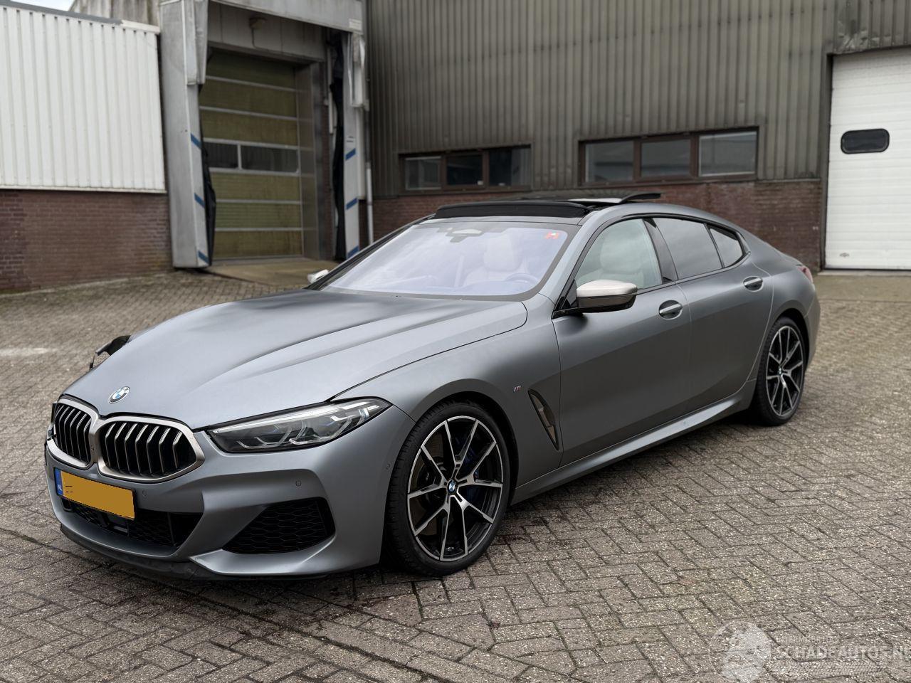 BMW 8-serie M850I XDRIVE 530Pk High Executive Pano Bowers&Wilkens Sfeerverlichting