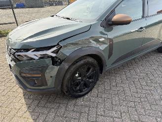 Dacia Jogger 1.6 Hybrid Automaat 140Extreme 7Persoons NAP Nederlandse Auto picture 18