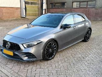 skadebil auto Mercedes A-klasse 200D AMG Pakket Pano Burnmester Memory 2019/8