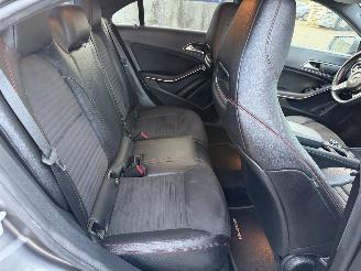 Mercedes Cla-klasse 200D Automaat AMG Pakket picture 14