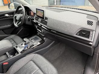 Audi Q5 2.0 TFSI Quattro 252Pk Pano Geen Schade picture 8
