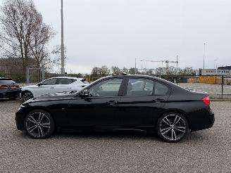 BMW 3-serie 330i 252Pk M-Pakket Schuifdak Head-Up Harman Kardon picture 3