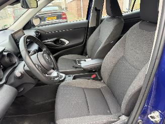Toyota Yaris Cross 1.5 Hybrid Bussines Automaat NAP Nederlandse Auto picture 8