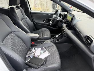 Toyota Yaris 1.5 Hybrid Executive NAP Nederlandse Auto Keyless picture 15