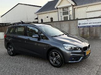 Coche accidentado BMW 2-serie 218i 7Persoons Automaat Executive NAP Nederlandse Auto 2018/3
