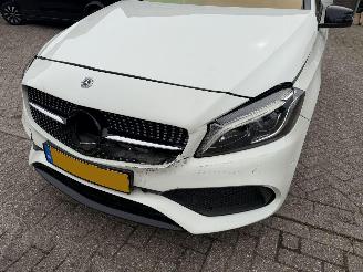 Mercedes A-klasse 180 AMG Pakket Pano Nap Nederlandse Auto Harman Kardon picture 18