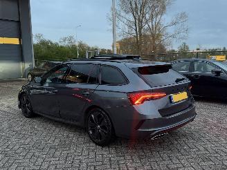 Skoda Octavia RS 2.0 TDI 200Pk Pano Automaat picture 4