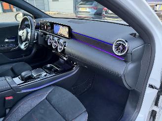 Mercedes A-klasse 220 4Matic Premium Plus Pano Sfeerverlichting picture 13