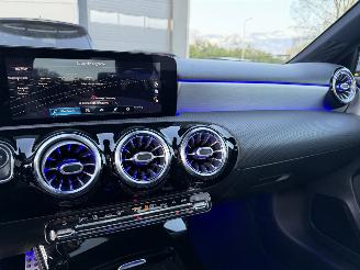 Mercedes A-klasse 180 AMG Pakket Pano Nap Nederlandse Auto! Memory picture 12