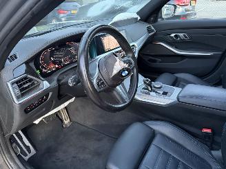 BMW 3-serie 330i Xdrive M-Pakket High Executive Harman Kardon Pano Sfeerverlichting Head-Up picture 7