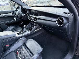 Alfa Romeo Stelvio 2.0 T 280Pk AWD Super Pano Harman Kardon picture 11