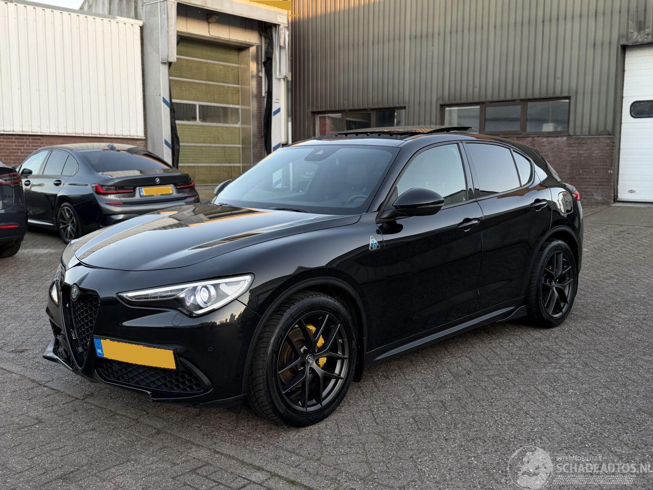 Alfa Romeo Stelvio 2.0 T 280Pk AWD Super Pano Harman Kardon