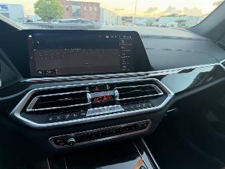 BMW X5 XDRIVE40i M-Pakket NAP Nederlandse Auto High Executive Pano Sfeerverlichting 360Camera picture 10