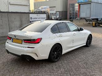 BMW 3-serie 320D M-Pakket 360Camera Head-Up Schuifdak LaserLights picture 7