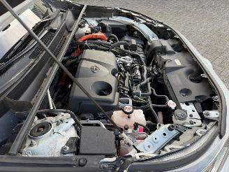 Toyota Rav-4 2.5 Hybrid AWD Bi-Tone picture 18
